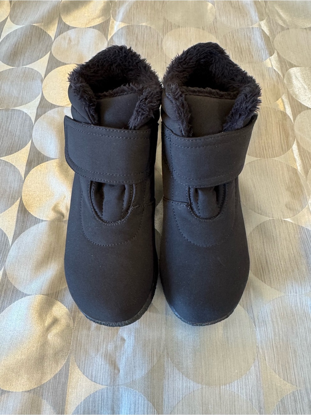 Propet Black Faux-Fur Lined Ankle Booties